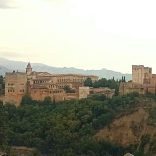 Medieval Granada Outdoor Exploration Game 5