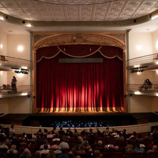 Orquestra do Theatro São Pedro: Haydn/Reger/Vorisek 2
