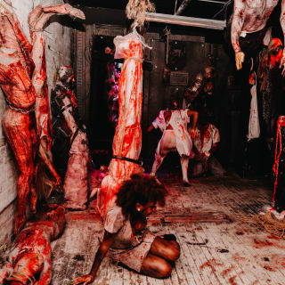Blood Manor 5
