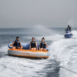 Private 60-min Group Tubing on Speedboat in Dubai 6