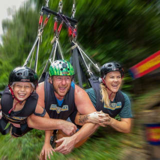 Giant Swing at Skypark Cairns 8