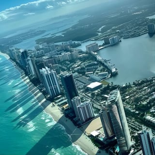 Eagles Air Tour: Privat 45-Minuten-Flug von Miami 9