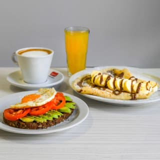 Brunch Menu at Waffle Barcelona 3