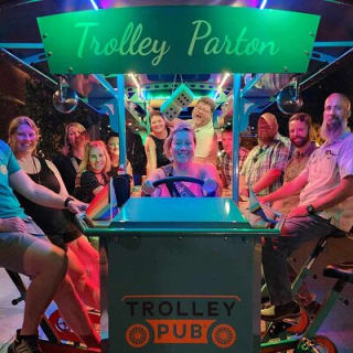 Explore Columbus on The Trolley Pub 9