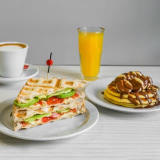 Brunch Menu at Waffle Barcelona 4