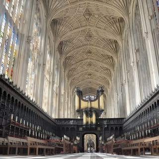 Oxford and Cambridge Tour from London 10