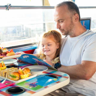 Peppa Pig Afternoon Tea London Sightseeing Bus Tour 3