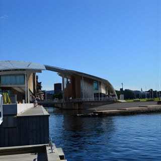 Oslo Biking Tour Old city & Sentrum 10