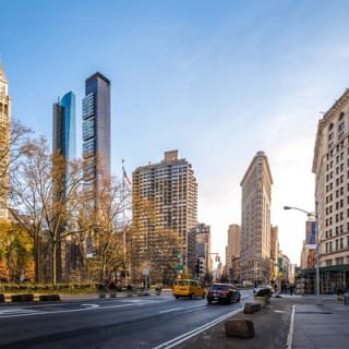 Time Travel Outdoor Escape Game: New York Flatiron District 4