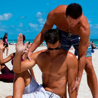 Beach Yoga Experience in South Beach 5