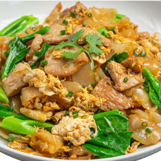 A Taste of Thailand: Pad See Ew & Papaya Salad 3