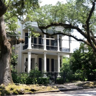 Garden District Secrets and Scandals Tour 12