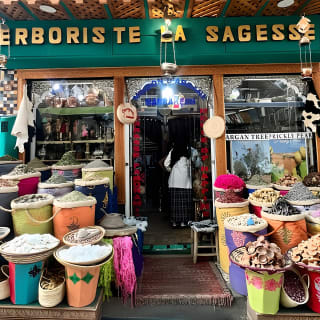 Les souks vibrants de Marrakech : Une visite privée 8