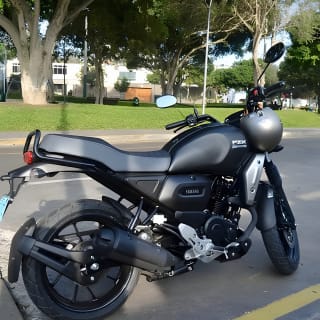 Alquiler de motos y scooters de día completo en Lima 6