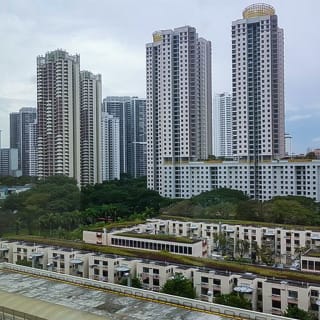 Public Housing Tour - Into the HDB Heartlands 1