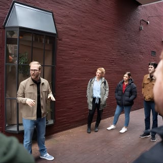 Tour a piedi di 3 ore basato su consigli di esperti da Vancouver 3