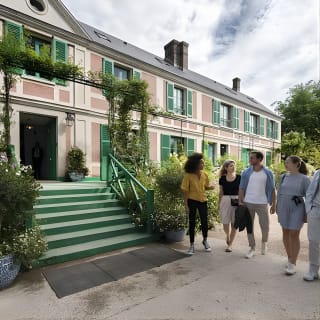 Palacio de Versalles y Casa de Monet en Giverny Visita guiada con almuerzo desde París 4