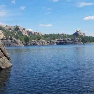 Mount Rushmore and Black Hills Tour with Two Meals and a Music Variety Show 7