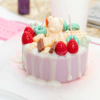 Pastry candle workshop at Des Candles Studio 2