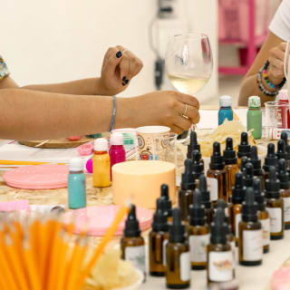 Pastry candle workshop at Des Candles Studio 5