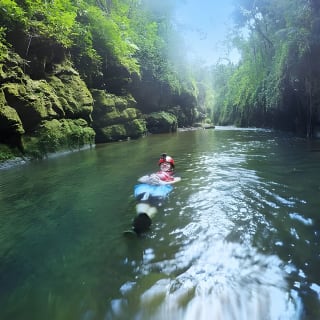 Body Rafting™ & -Höhlenwandern in einem Naturschutzgebiet 10
