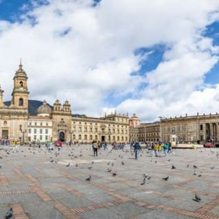 Besuche Bogotá: Das Viertel La Candelaria, Monserrate, das Goldmuseum und das Botero-Museum 1