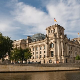 Berlín: recorrido histórico por la ciudad de 1 hora con salida desde el barrio de Nikolaiviertel 3