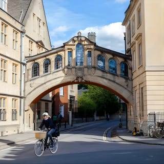Extended: Oxford University & City Tour With Christ Church 5