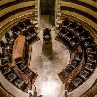 Visita notturna all'Accademia Reale di Medicina e spettacolo 2