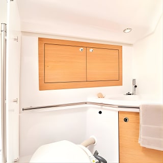 Private Day Charter auf Amazing Mowgli 13