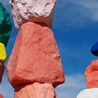 Hoover Dam In-Depth Tour + Colorful Stonehenge Half-Day Tour 1