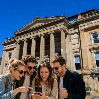 Glasgow - Interactive Treasure Hunt & Exploration Game for up to 5 5