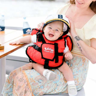 Gold Coast: Private Electric Boat Rental 4