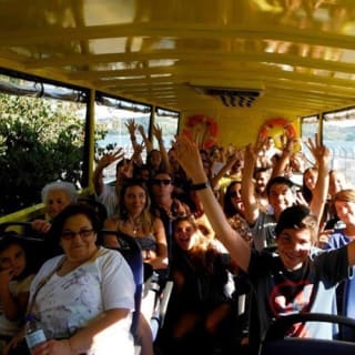 HIPPOtrip Lissabon: Amphibienbus und Bootstour 28