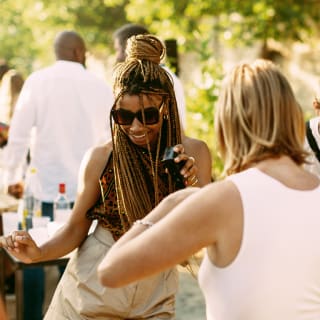 Cargo Bar : DJ Sets et rosé sur une terrasse végétalisée 4