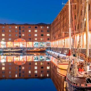 Guided Tour: Love Stories of Liverpool 5