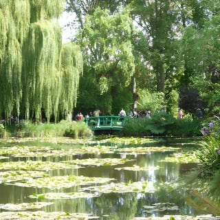 Palacio de Versalles y Casa de Monet en Giverny Visita guiada con almuerzo desde París 7