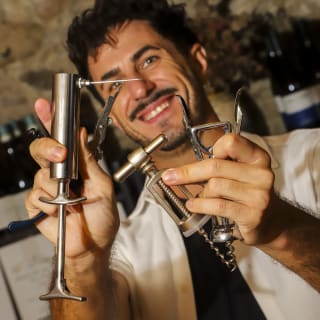 Barcelona: Wine, Tapas & Theatre: A Playful Wine Tasting 8