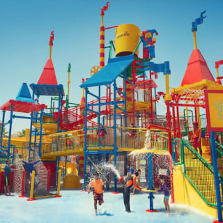 Yas Island Abu Dhabi: 1 Day Any 2 Parks 4