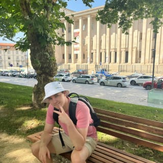 Romantic Porto Outdoor Exploration Game 2