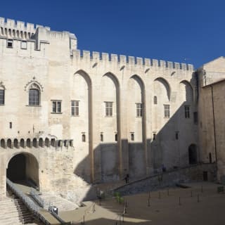 Visit to the Palais Des Papes 3