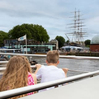 London: Sightseeing Cruise Flexible Ticket 3