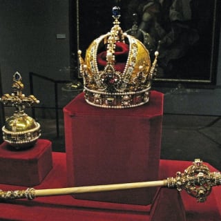 Early-Access Tower of London: Complete Tour with Crown Jewel & Opening Ceremony 8
