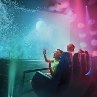 Yas Island Abu Dhabi: 1 Day Any 2 Parks 5