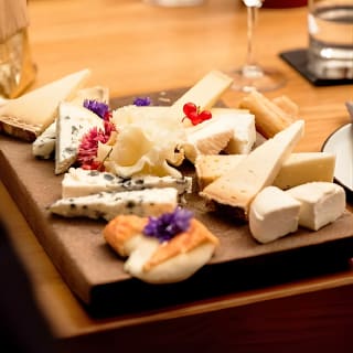 Visita guiada gastronómica de París y los museos del Louvre en 1 día 8