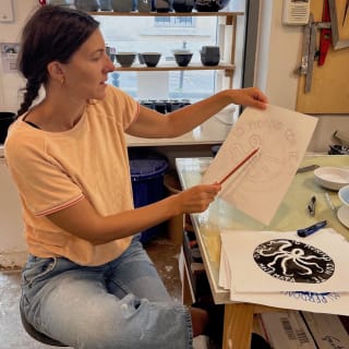 Create Your Own Sgraffito Porcelain Dish 4