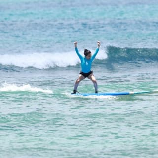 Private Surf Lessons in Honolulu 2