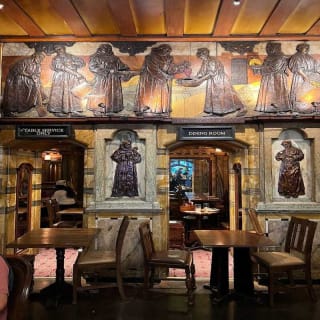 Visita a un pub histórico de Londres 5