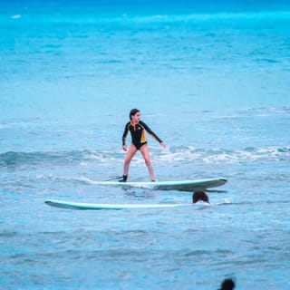 Private Surf Lessons in Honolulu 6