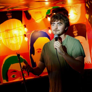 Stand-Up-Show im Cabaret La Vénus 3